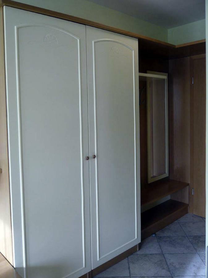Apartmaji Hribar Pr'Ostank 卡姆尼克 外观 照片